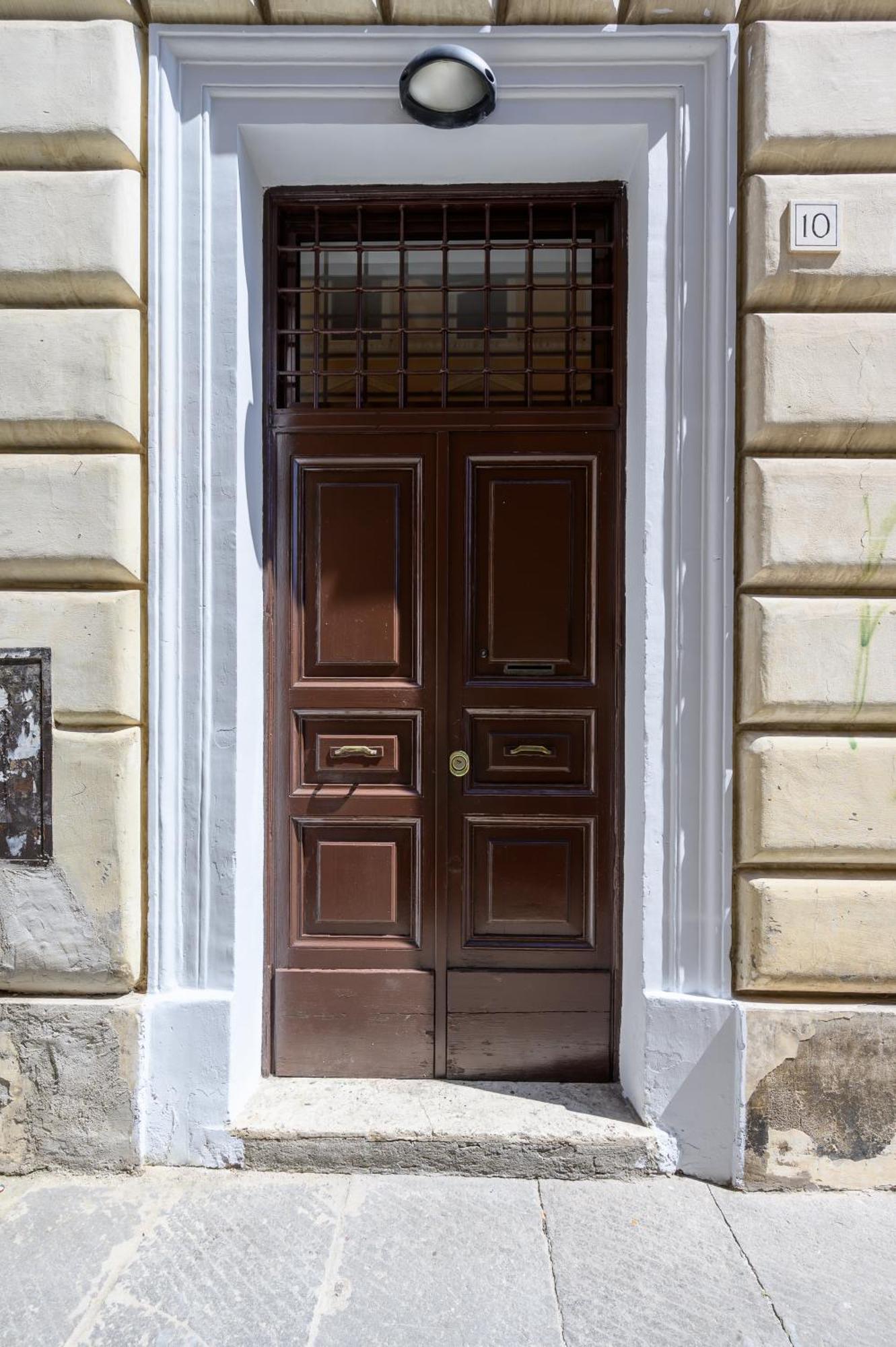 Hb Montebello Apartment Rzym Zewnętrze zdjęcie